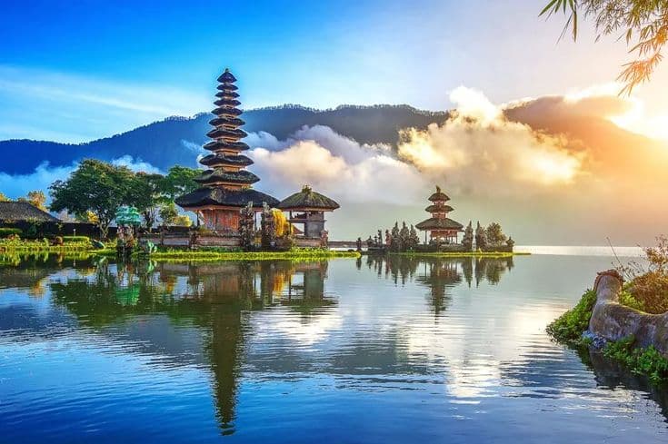 Sunset Trek with a Local in Ubud